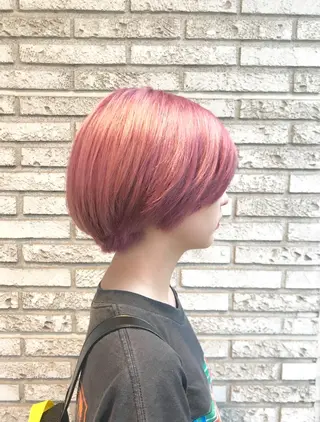 ショート カラー 大石 さやかのヘアスタイル