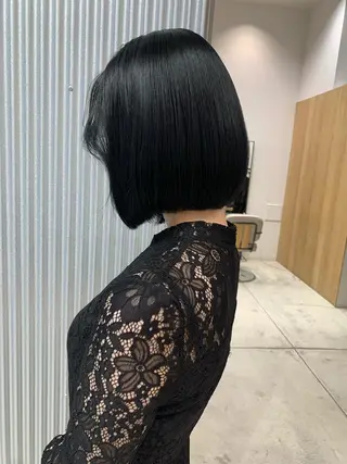 ショート カラー ヘアアレンジ yuka .のヘアスタイル