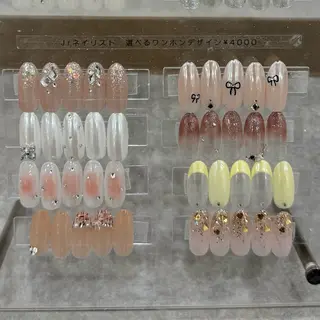 ネイル Rine 放出 (リネ)のネイルデザイン
