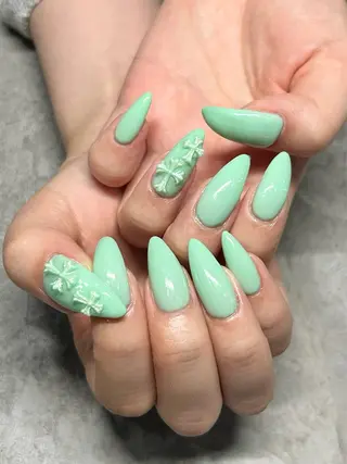 ネイル IROHA NAIL 愛音のネイルデザイン