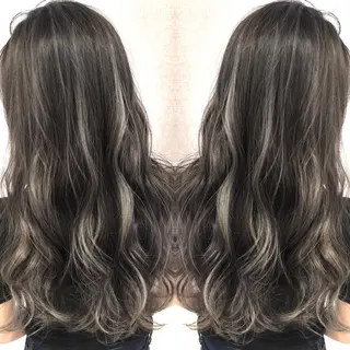 ロング カラー 井上 一平のヘアスタイル