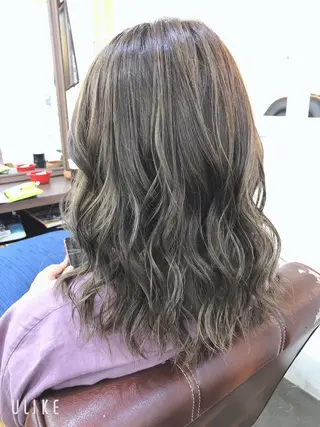 セミロング 吉田 典弘のヘアスタイル