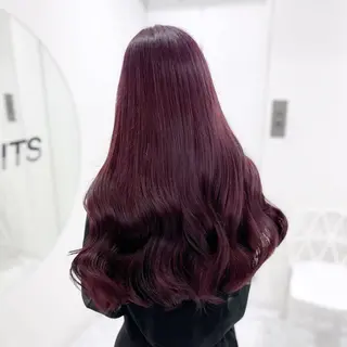 ロング カラー 🩵色落ち可愛い 寒色カラー🩵のヘアスタイル