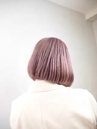 ミディアム カラー 安藤悠里/ハイトーン /デザインカラーのヘアスタイル