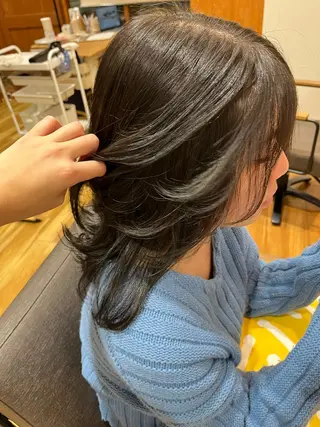 セミロング 阿部 楓のヘアスタイル