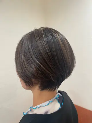 カラー 金森 実海のヘアスタイル