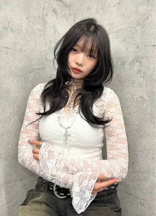 ロング ハイトーン/レイヤー 💜Akaneのヘアスタイル