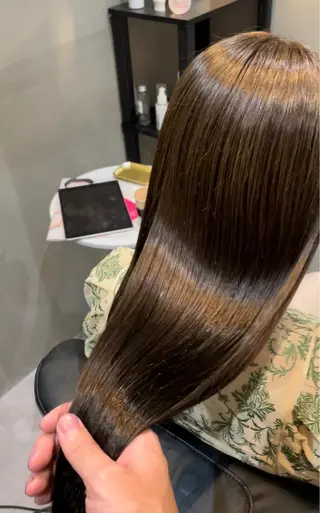 ロング パーマ 【レイヤーカット】 関根【コテ巻パーマ】のヘアスタイル