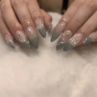 ネイル Megu 【 cutill 】のネイルデザイン