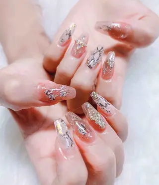 ネイル MoonNail ユリ🌸のネイルデザイン