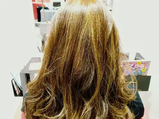 ミディアム セミロング ロング カラー 田中 光のヘアスタイル