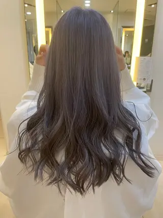 ロング 透明感/ハイトーン ／レッドカラー🍓のヘアスタイル