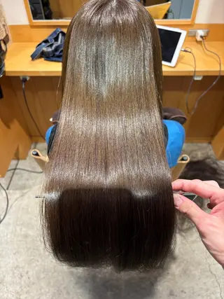 ロング 【Amphi Tokyo】宮原のヘアスタイル