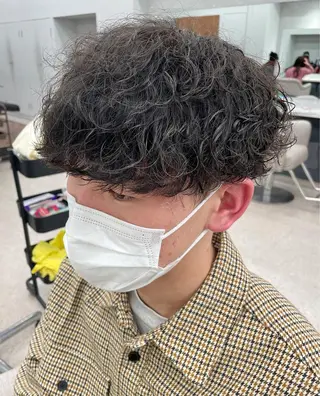 パーマ メンズ メンズスタイリスト✨ 助川龍哉のヘアスタイル