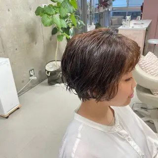 ショート カラー パーマ 坂本 沙也加のヘアスタイル