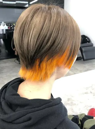 ショート 韓国風レイヤー ハイトーンRYOTAのヘアスタイル