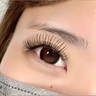 マツエク・マツパ Sisterby B ひまわりの眉毛・アイブロウイメージ