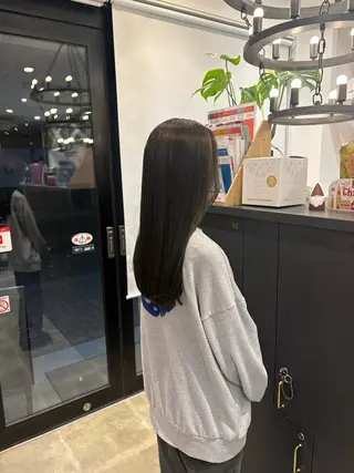ロング 飯田 真季のヘアスタイル