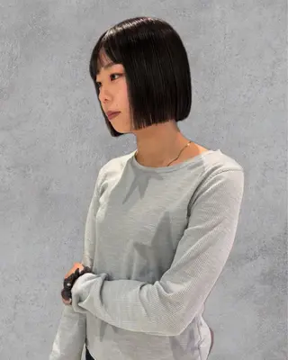 ショート くすみカラー/ ora🪡🤎のヘアスタイル