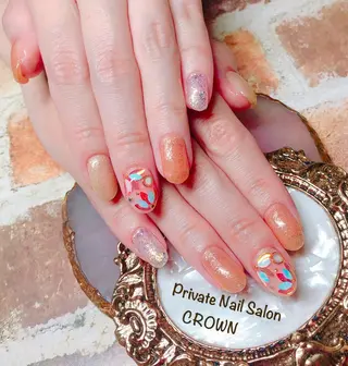 ネイル CROWN プライベートサロンのネイルデザイン