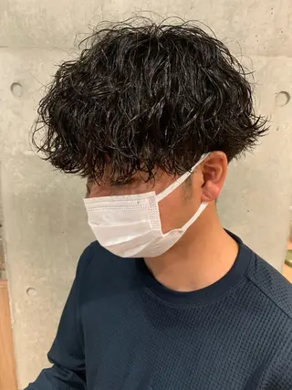 メンズ メッシュパーマ職人/ 窪田 優也/ツイスパのヘアスタイル