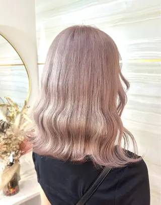 ミディアム カラー パーマ ヘアアレンジ メンズ 🌱巴結生🌿大宮 ☁️ミルクティーのヘアスタイル