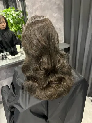 ロング カラー nameless miichiのヘアスタイル