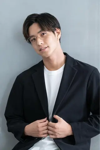 ショート カラー パーマ メンズ ano渋谷(旧Lauburu  bat.hair渋谷2号店所属・メンズ特化🔥 アサオカカズキのヘアスタイル