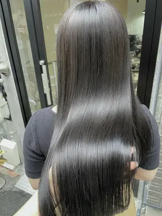 ロング 艶カラー 🩵NATSUKIのヘアスタイル