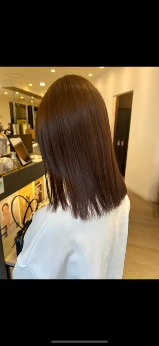 ミディアム 岩岡 つなみのヘアスタイル