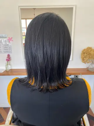 ミディアム Kazaoka Saraのヘアスタイル