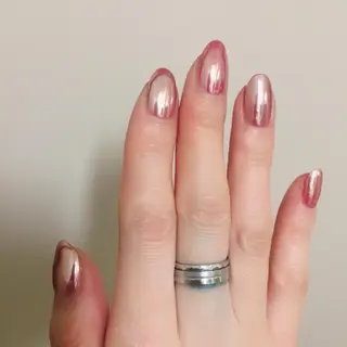 ネイル UrakoNail 《nail》のネイルデザイン