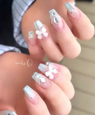 ネイル 大人可愛いネイル🎗 Hinaのネイルデザイン