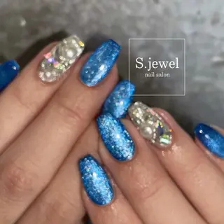 ネイル S. JEWELのネイルデザイン
