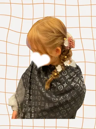 ヘアアレンジ ハイトーン/透明感 yuinaのヘアスタイル