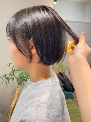 ショート カラー ナチュラル透明感🌱 小山美樹子のヘアスタイル