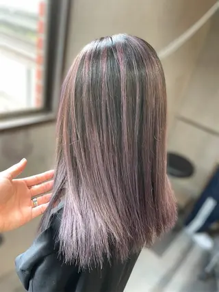 ミディアム KIRA スズキ タクヤ／店長のヘアスタイル