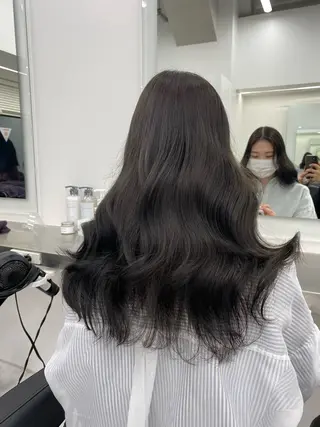ロング カラー パーマ ヘアアレンジ メンズ 盛れ韓国ハイトーン 🎀Himari🎀のヘアスタイル