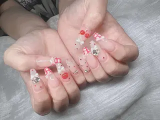 ネイル Lee Nailsのネイルデザイン