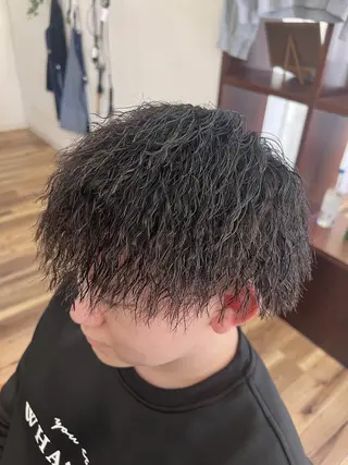 ショート パーマ メンズ ✂️メンズカット✂️ ソノベレオのヘアスタイル