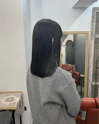 セミロング カラー 暗髪とオリーブ🌿 渡辺拓人のヘアスタイル