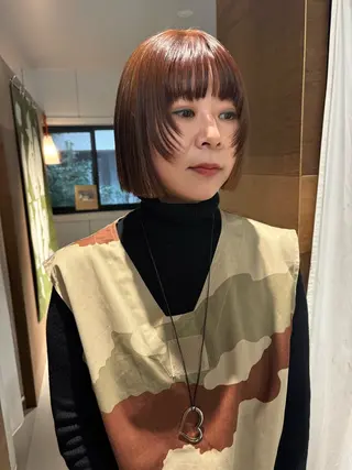 ショート カラー yuria /ボブ/ レイヤー/三宮のヘアスタイル