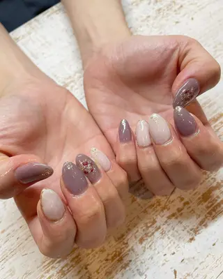 ネイル 池原　ことね （ネイリスト）のネイルデザイン