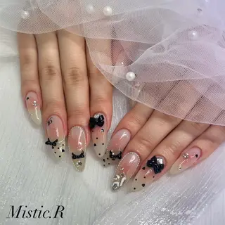 ネイル Mistic.R 加藤のネイルデザイン