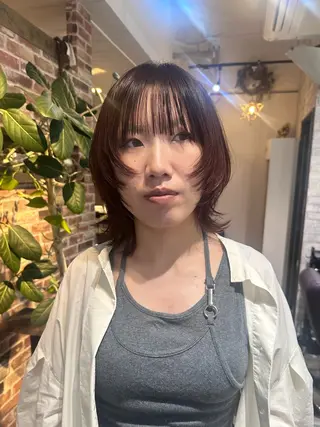 セミロング カラー Saki💛心斎橋 レイヤー/艶髪のヘアスタイル