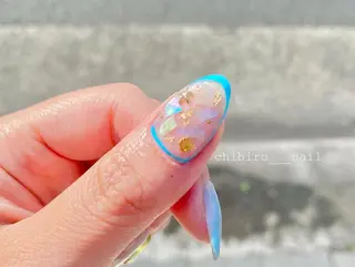 ミディアム カラー ネイル chihiro 小路ネイルのネイルデザイン