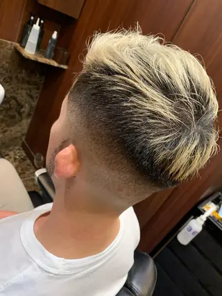 ショート メンズ 羽木 隆徒のヘアスタイル
