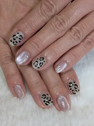 ネイル カラフルツメコ 伊藤のネイルデザイン