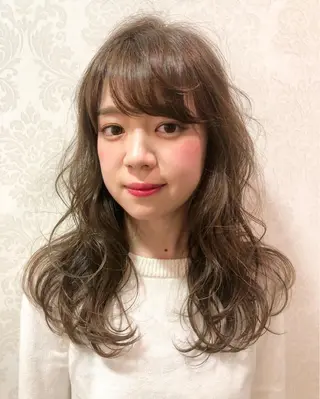 ロング スタイリスト 佑梨のヘアスタイル