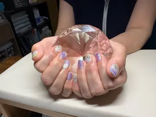 ネイル Rainbow Moonのネイルデザイン